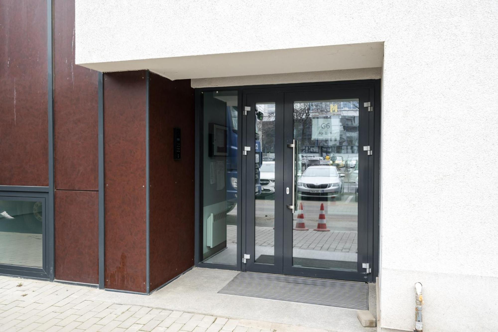 Apartamento Breeze - Modern Escape In Pipera Bucarest Exterior foto